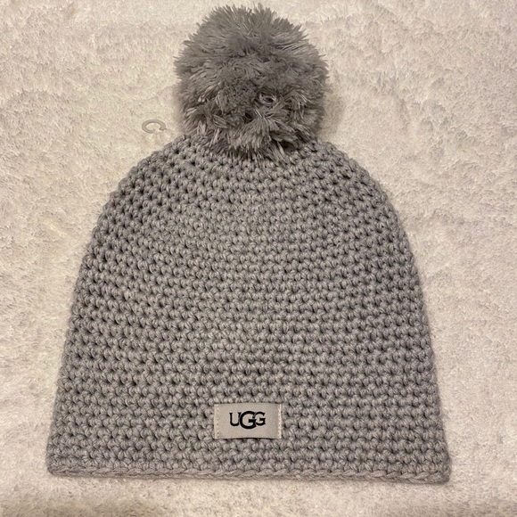 UGG Accessories - ✨Sold✨ Ugg Pom Pom hat